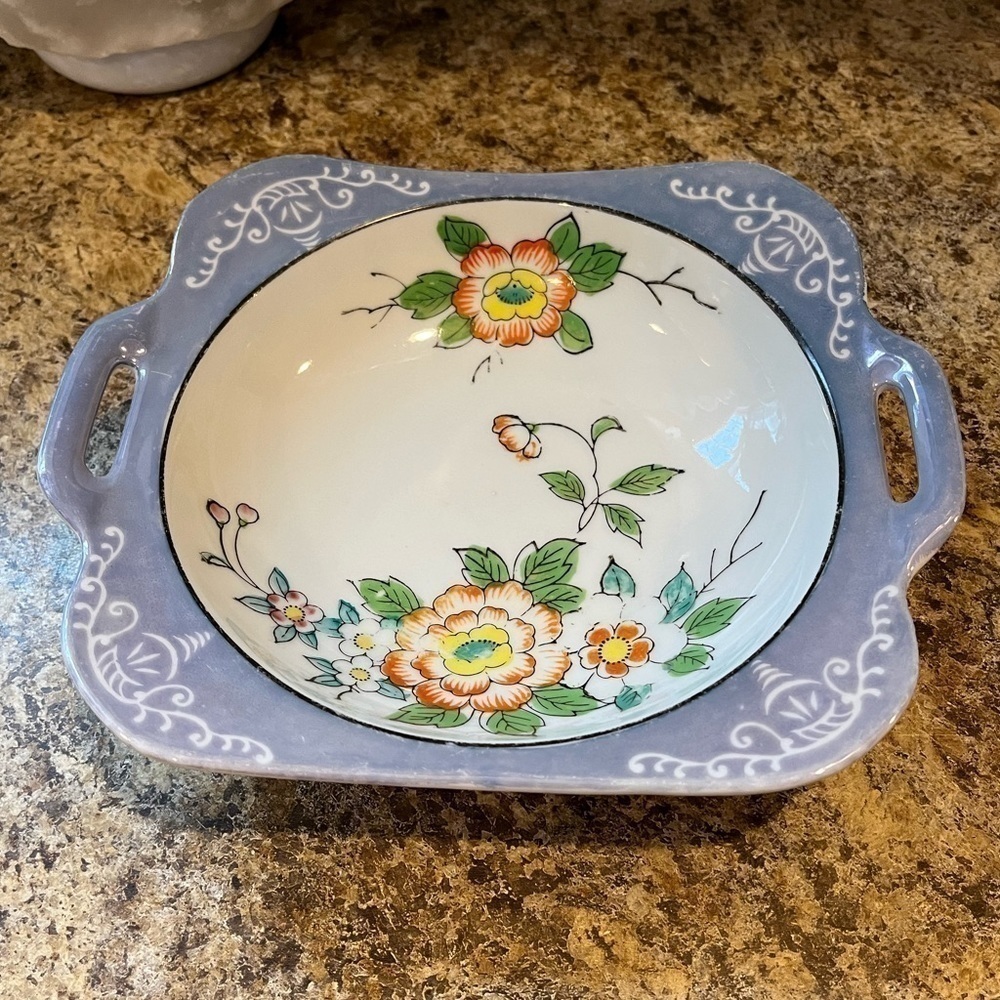 Vintage Square Blue Floral Lusterware Bowl 9” Dish Made in Japan - Picture 3 of 16